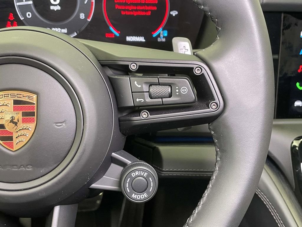 Certified 2025 Porsche Panamera GTS image 39