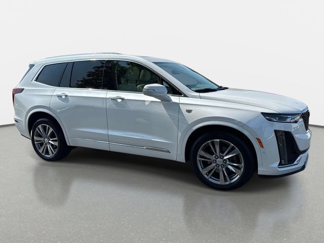 Certified 2024 Cadillac XT6 Premium Luxury w/ Technology Package AWD/4WD image 9