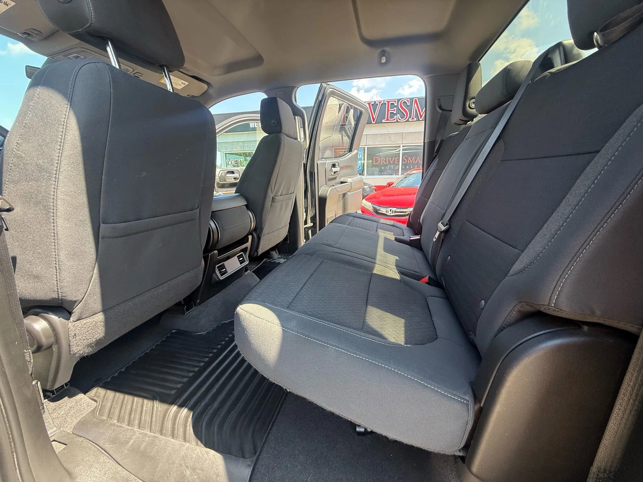 Used 2020 Chevrolet Silverado 1500 LT image 10