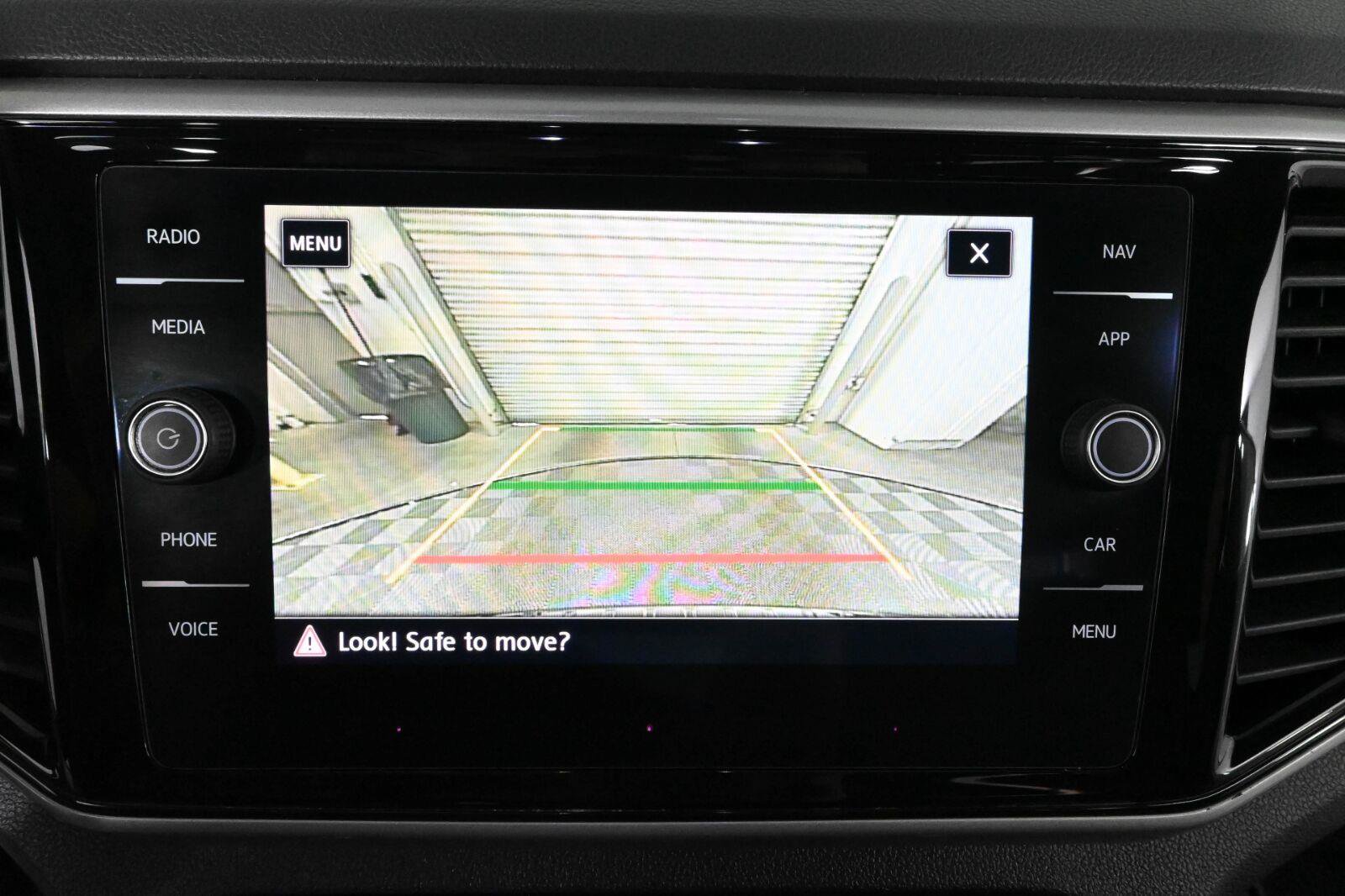 Certified 2021 Volkswagen Atlas SEL Premium AWD/4WD image 6