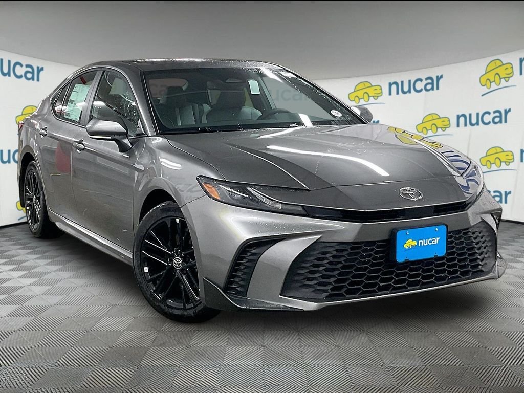 New 2026 Toyota Camry SE FWD image 1