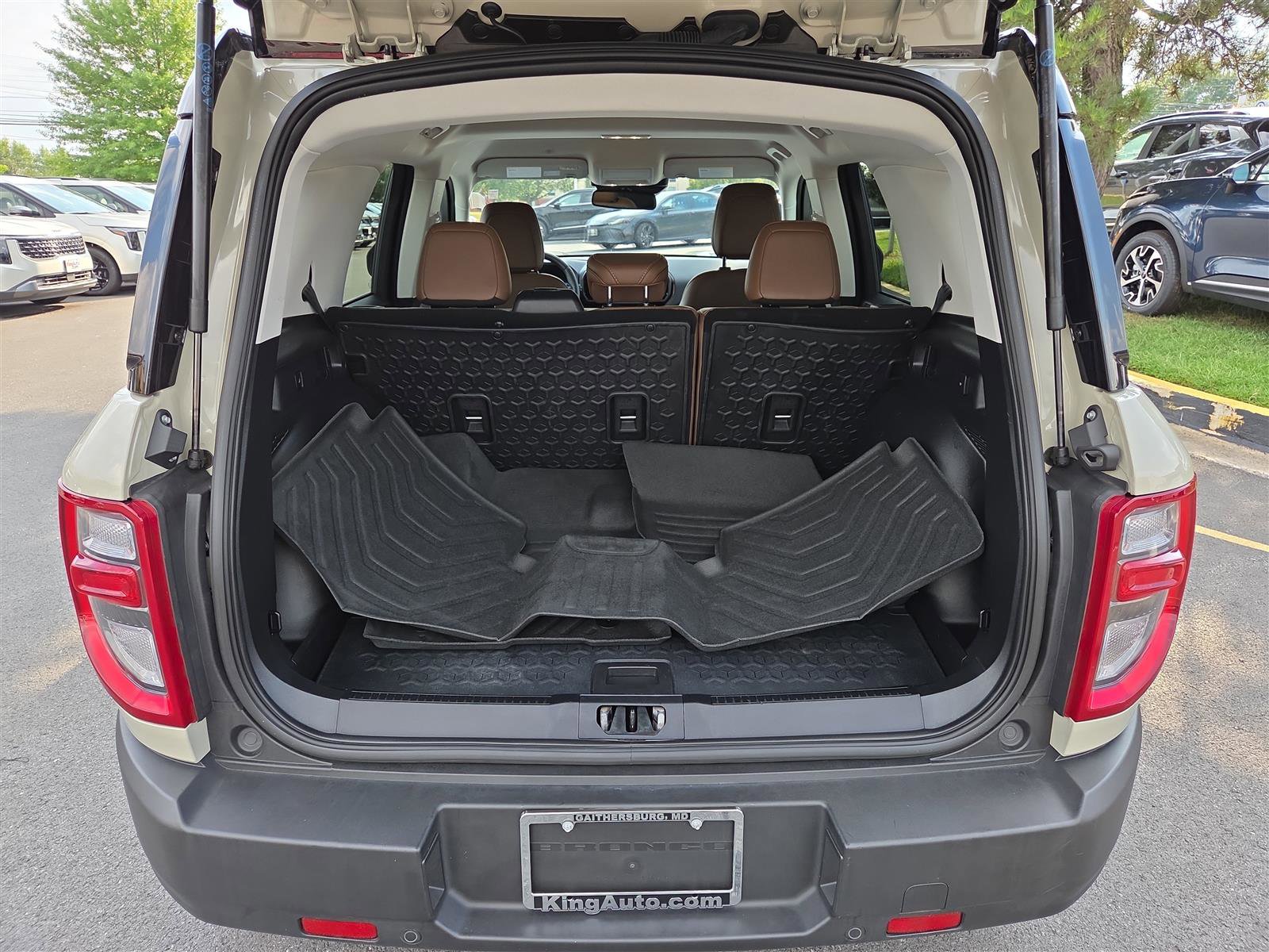 Used 2024 Ford Bronco Sport Outer Banks w/ Tech Package image 29