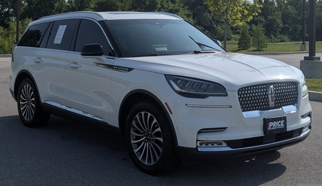 Used 2021 Lincoln Aviator Reserve w/ Equipment Group 201A image 8