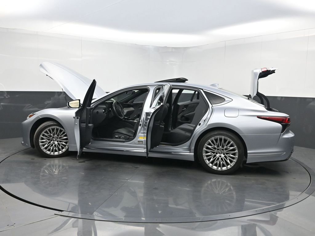 Used 2024 Lexus LS 500 image 37