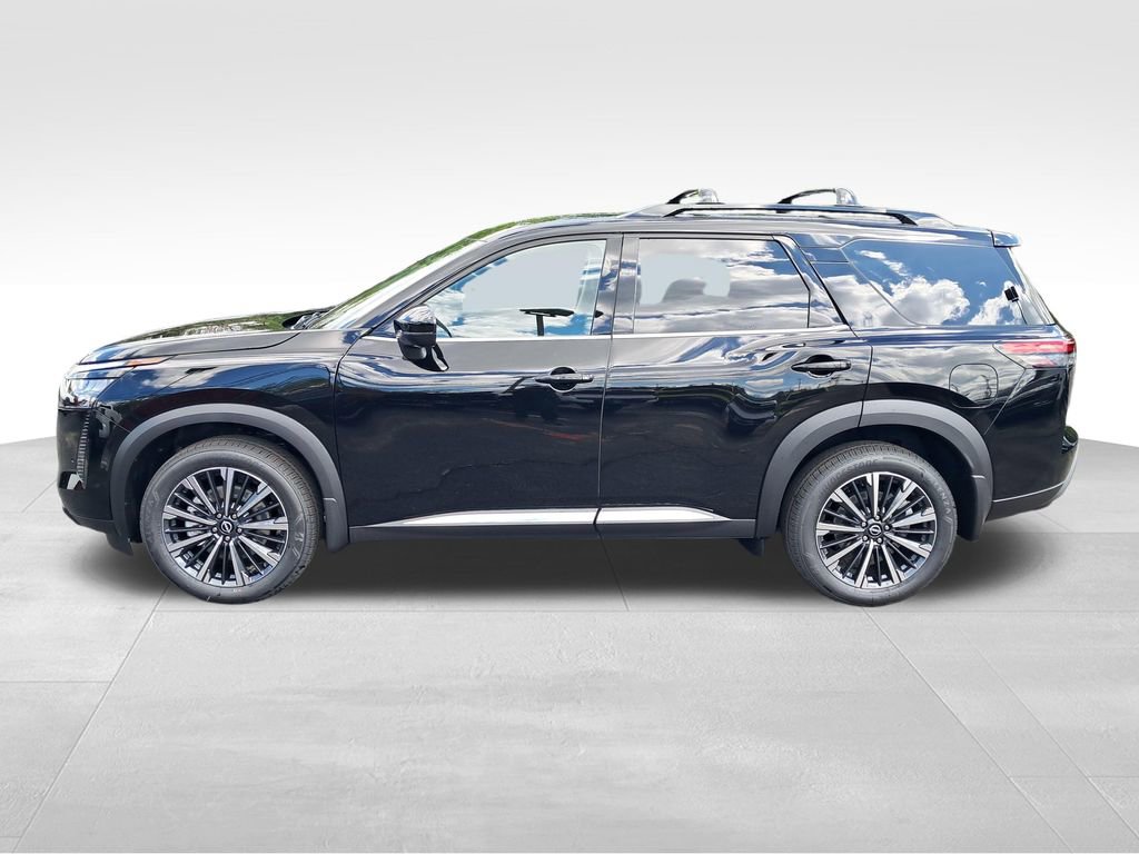 New 2026 Nissan Pathfinder Platinum w/ Cargo Package AWD/4WD image 2
