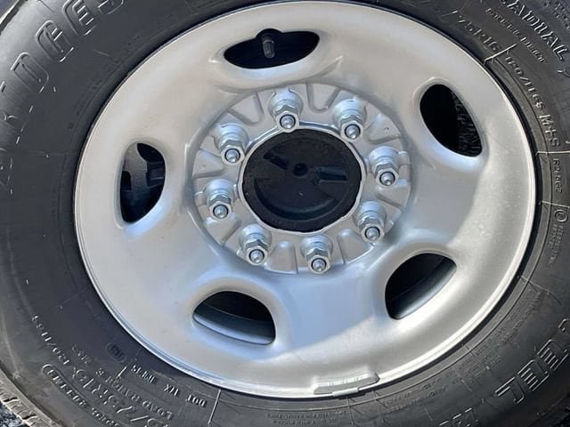 New 2025 Chevrolet Express 2500 w/ Driver Convenience Package RWD image 29