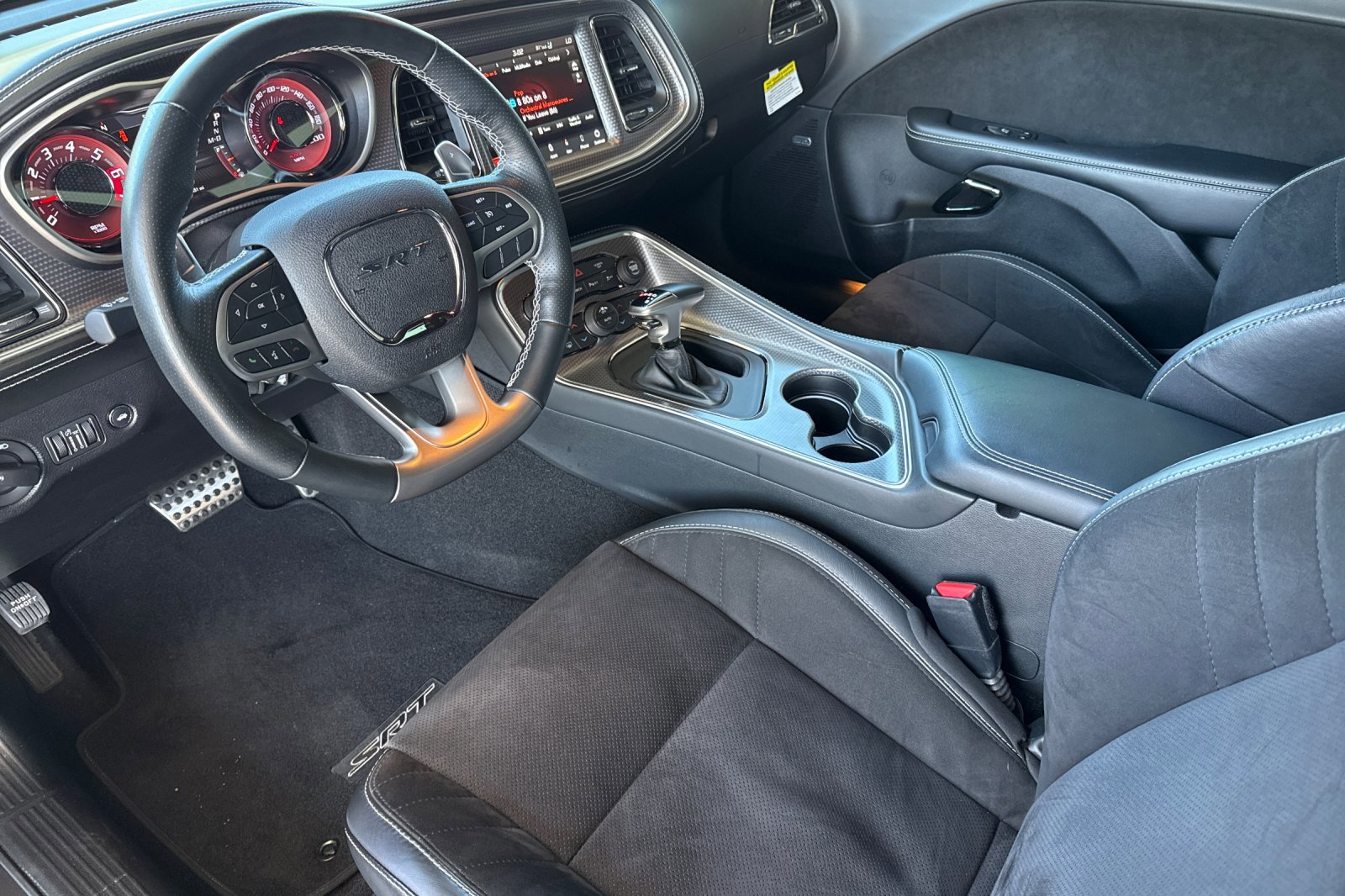 Used 2022 Dodge Challenger SRT Hellcat w/ Plus Package image 11