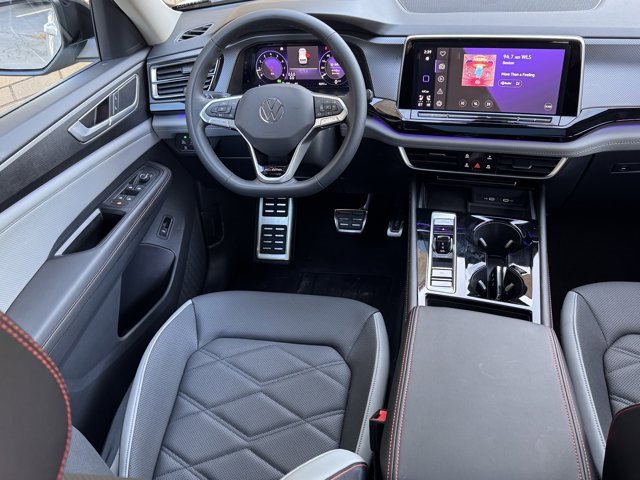 Used 2024 Volkswagen Atlas Peak Edition SE image 56