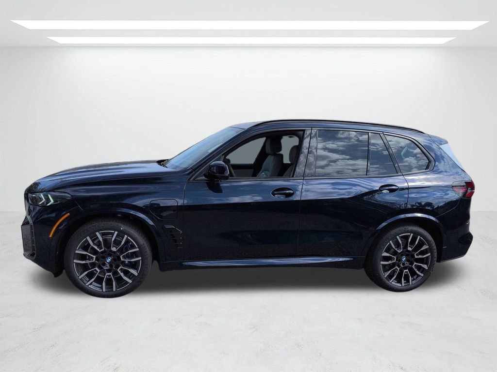 New 2026 BMW X5 xDrive50e w/ M Sport Package image 7