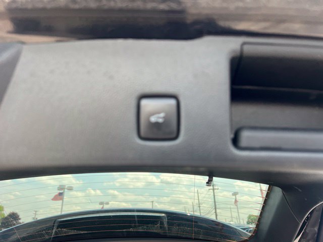 Used 2022 Ford Escape Titanium AWD/4WD image 15