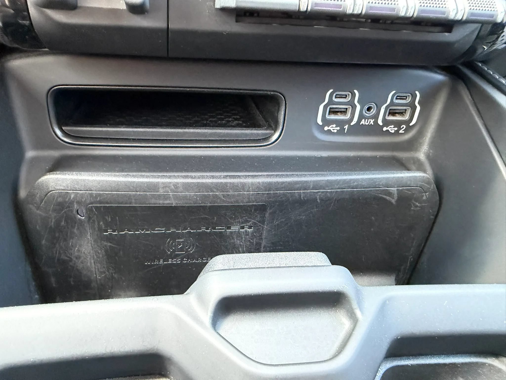 Used 2020 RAM 2500 Limited AWD/4WD image 28