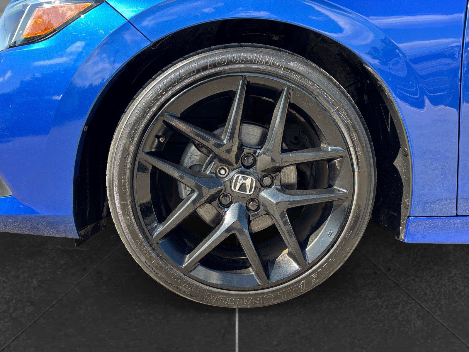 Used 2023 Honda Civic Sport image 9