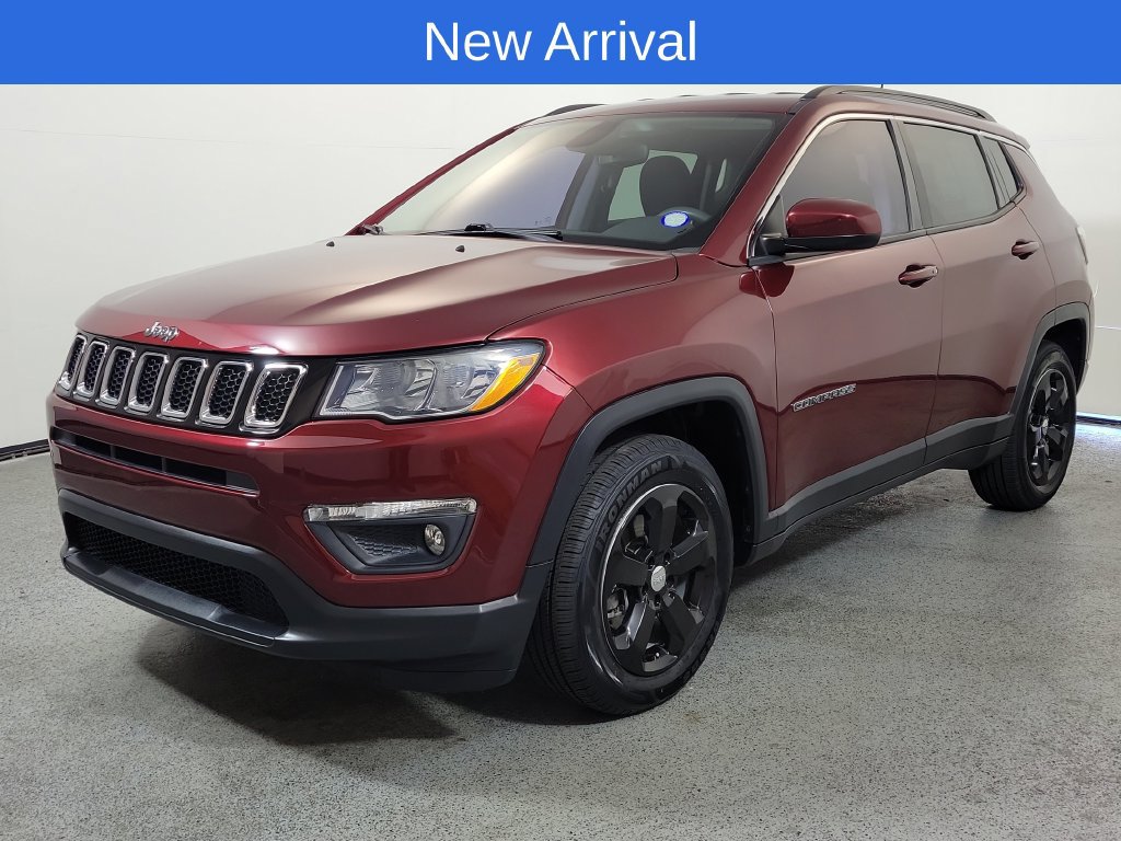 Used 2021 Jeep Compass Latitude FWD image 3