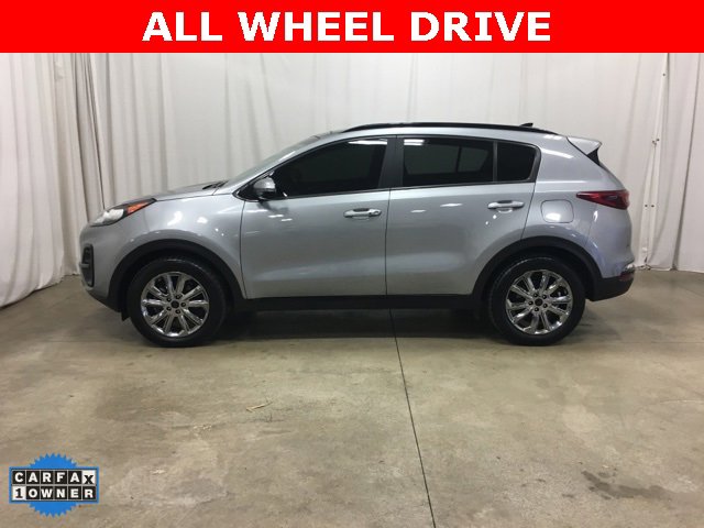 Used 2022 Kia Sportage Nightfall Edition w/ Nighfall AWD Premium Package image 8