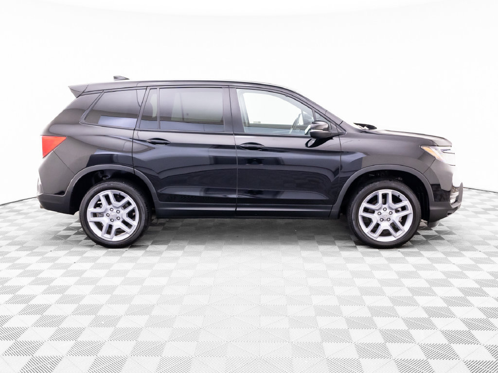 Used 2024 Honda Passport EX-L image 8