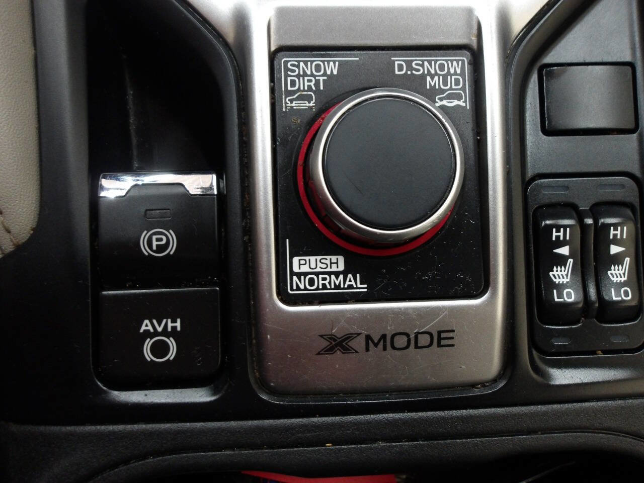 Used 2020 Subaru Forester Limited w/ Popular Package #3 image 16