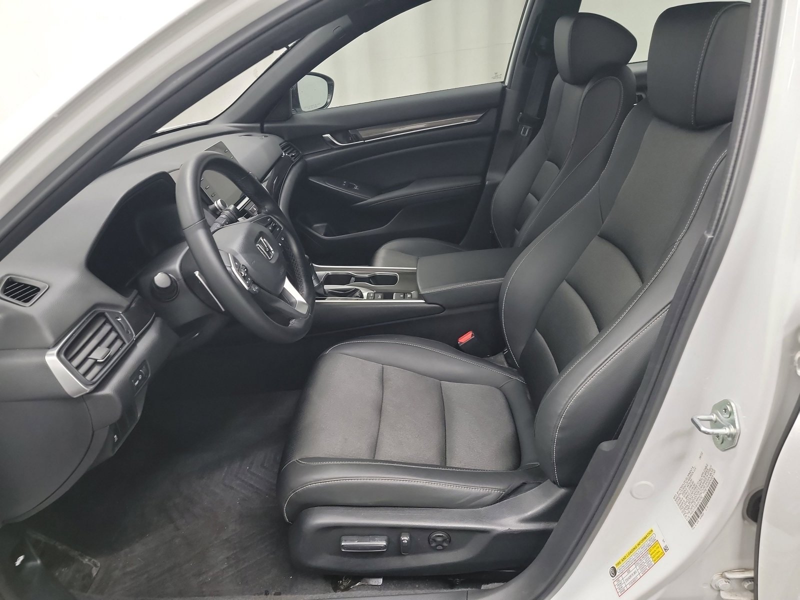 Certified 2022 Honda Accord Sport image 12