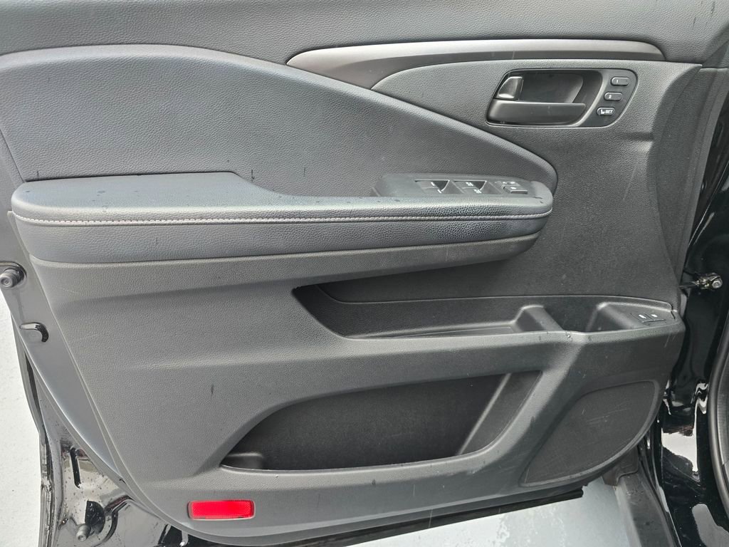 Used 2022 Honda Passport EX-L image 22