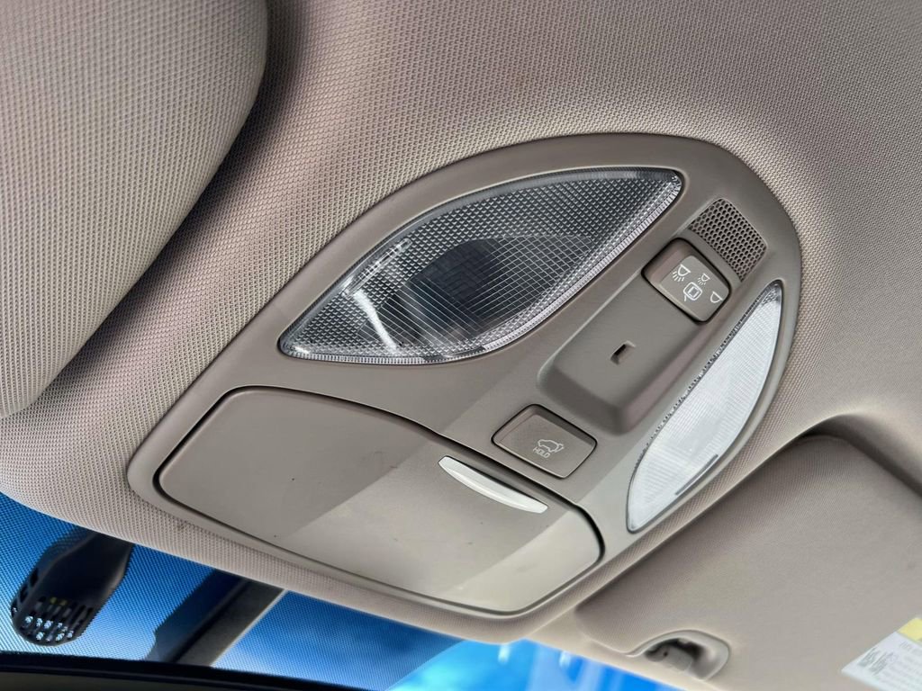 Used 2017 Hyundai Santa Fe Sport image 38