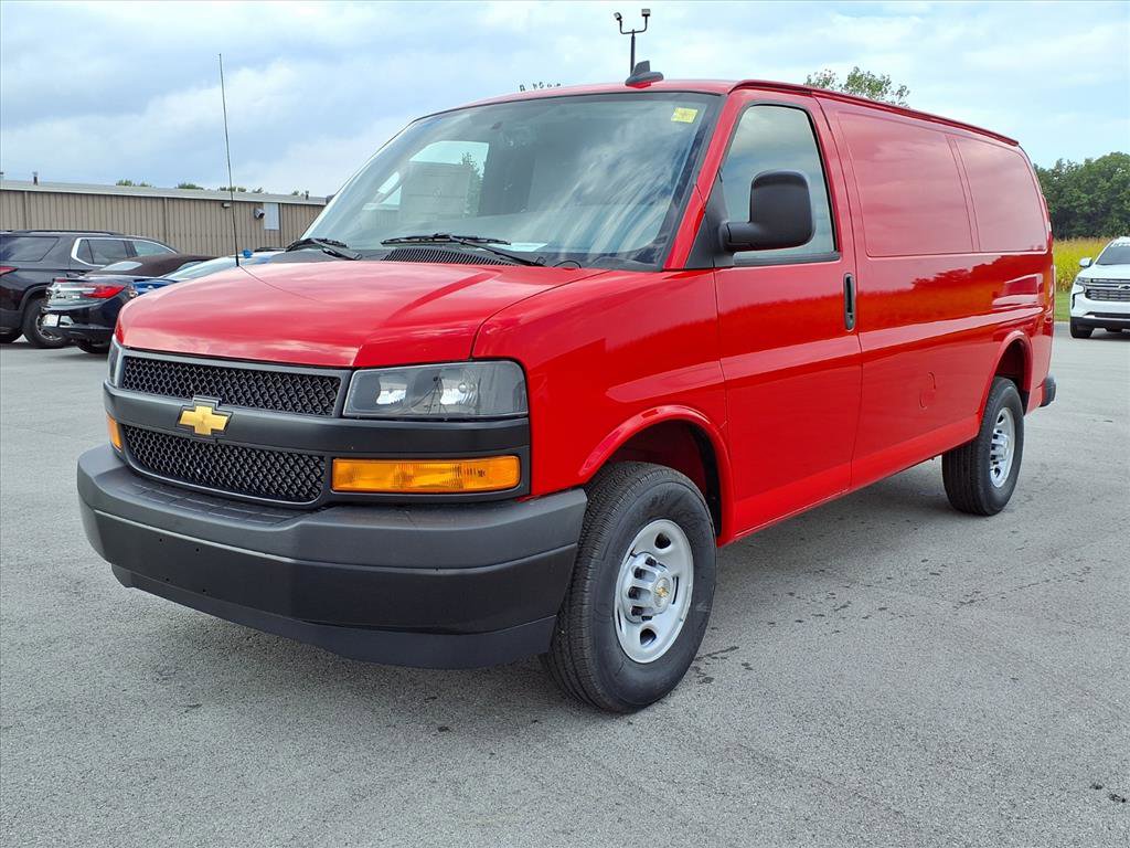 New 2025 Chevrolet Express 2500 w/ Driver Convenience Package image 3