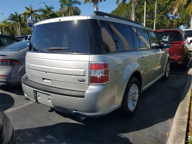 Used 2016 Ford Flex SE image 3