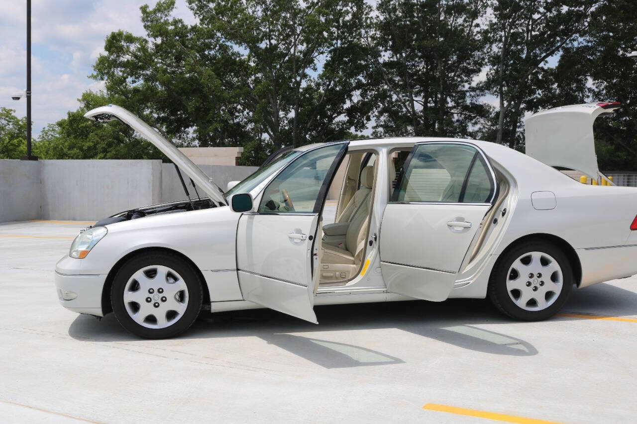 Used 2001 Lexus LS 430 RWD image 85