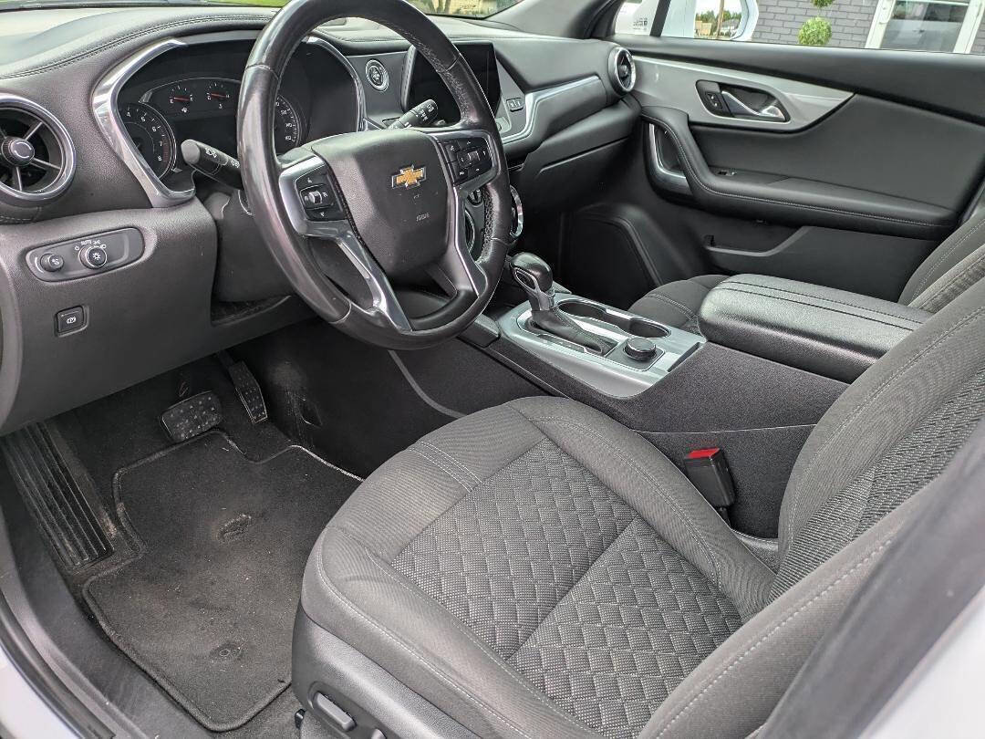 Used 2020 Chevrolet Blazer LT FWD image 11