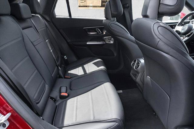 Certified 2026 Mercedes-Benz GLC 300 4MATIC image 25