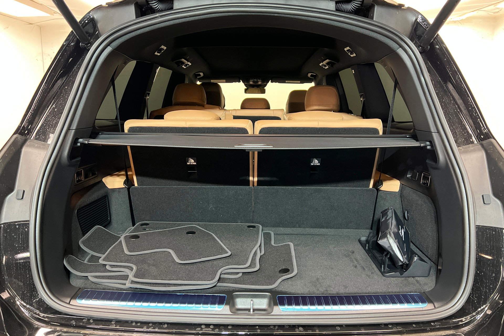 New 2026 Mercedes-Benz GLS 450 4MATIC image 23