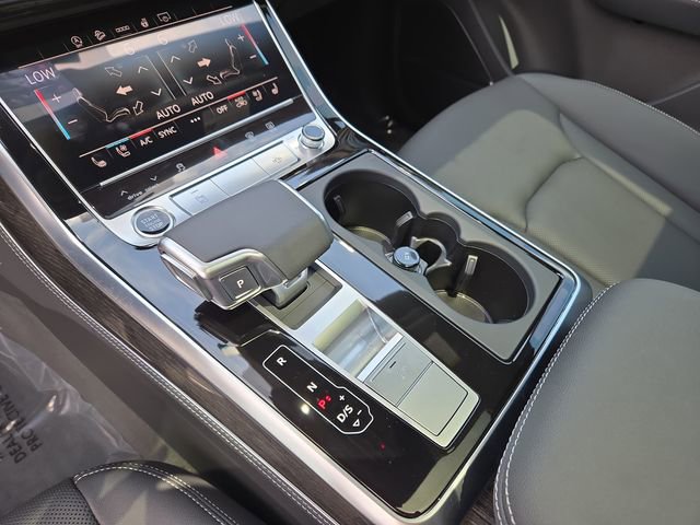 New 2026 Audi Q7 3.0T Premium Plus AWD/4WD image 23