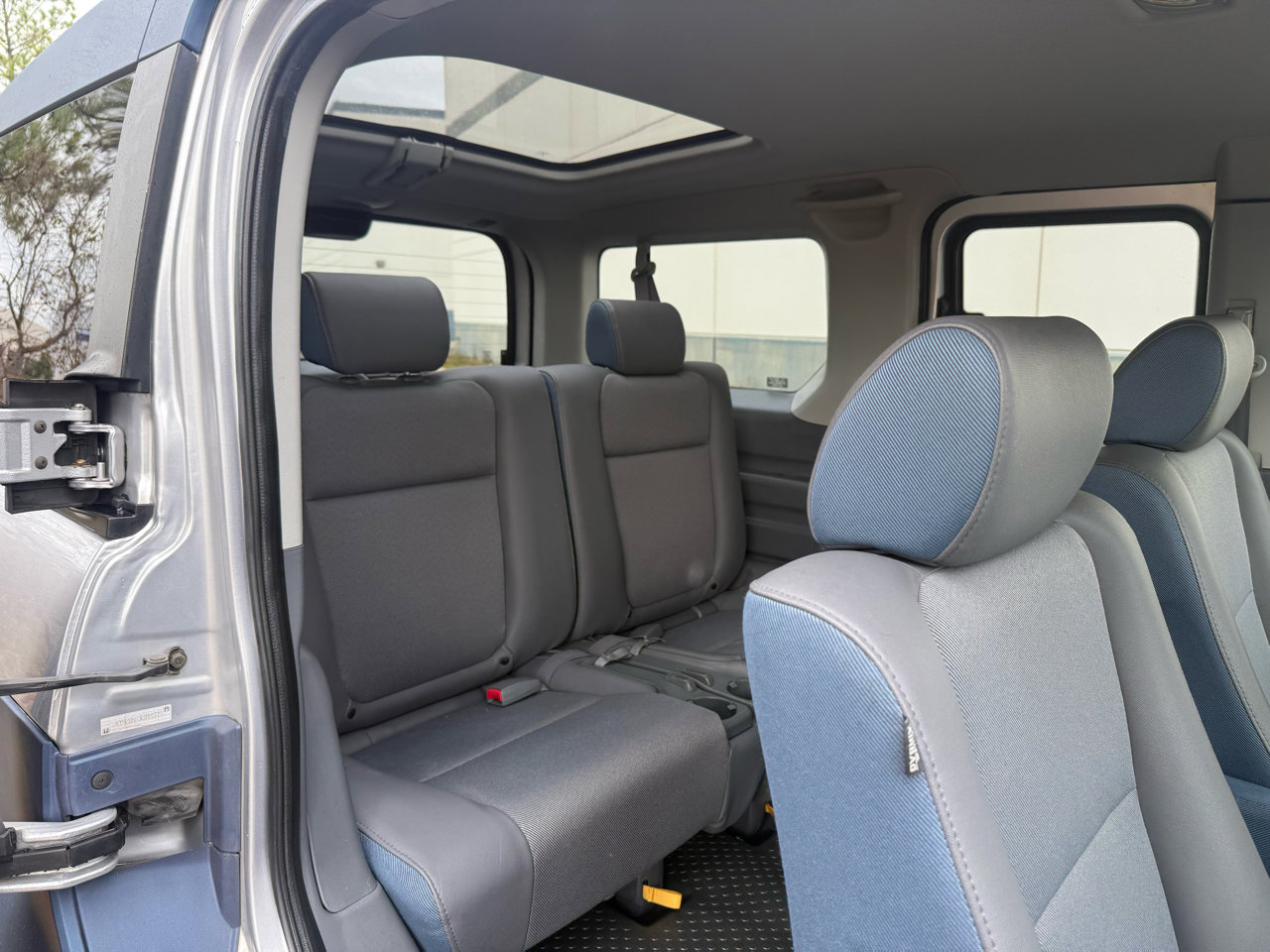 Used 2005 Honda Element EX image 28