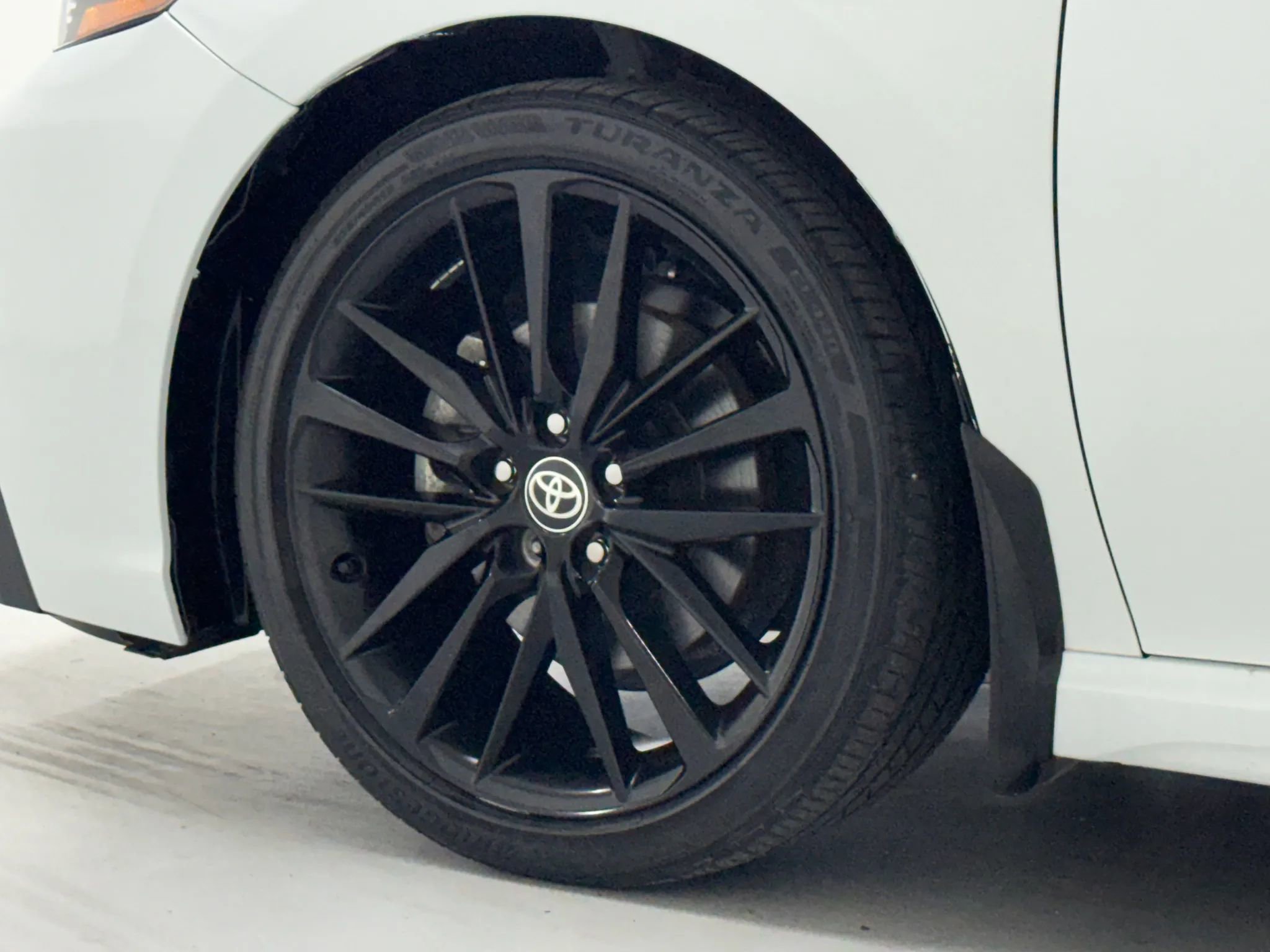 Used 2021 Toyota Camry XSE w/ Navigation Upgrade Package image 43