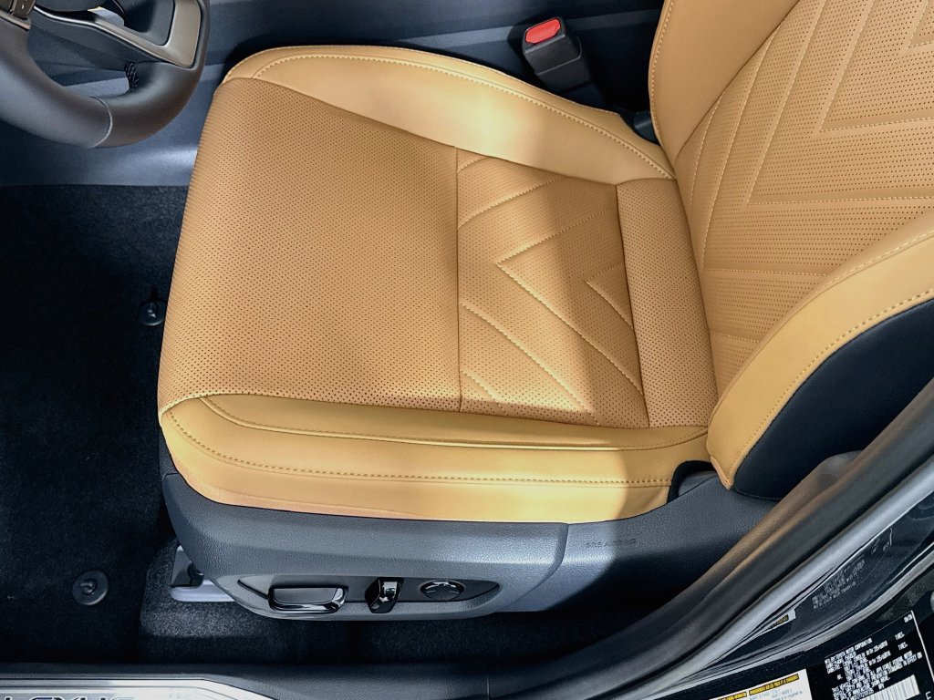 New 2026 Lexus NX 450h+ AWD w/ Luxury Package image 21