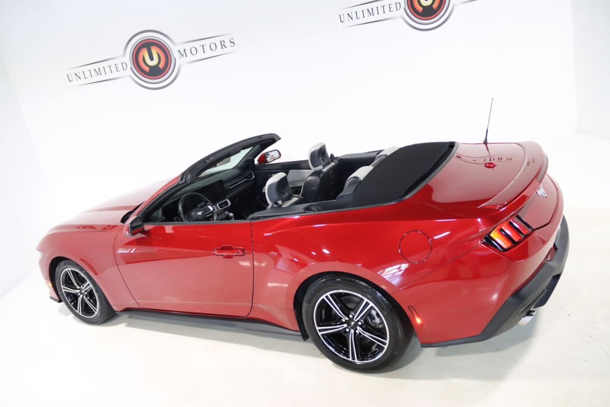 Used 2024 Ford Mustang Premium RWD image 16