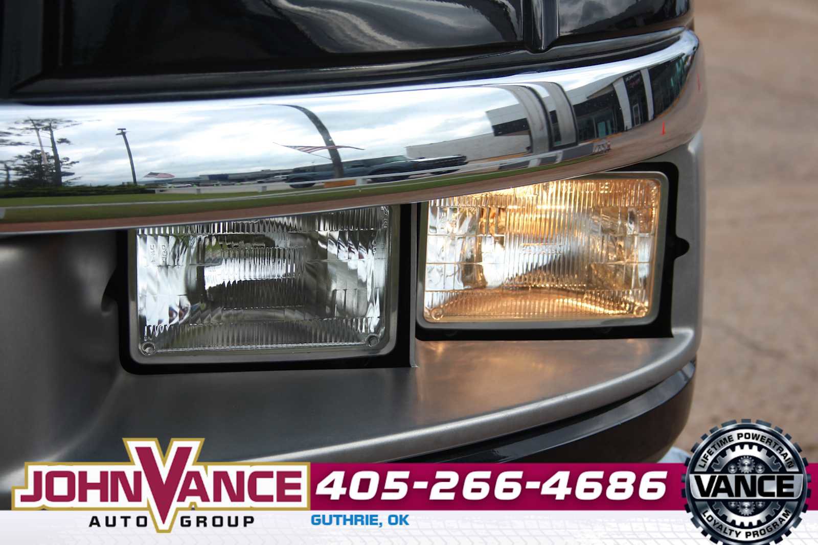 Used 2005 GMC TopKick C4500 2WD Crew Cab image 4