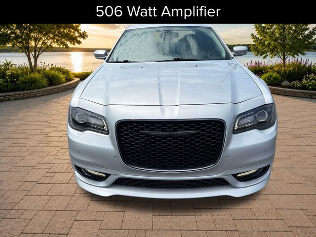 Used 2021 Chrysler 300 Touring L w/ Popular Equipment Group AWD/4WD image 11