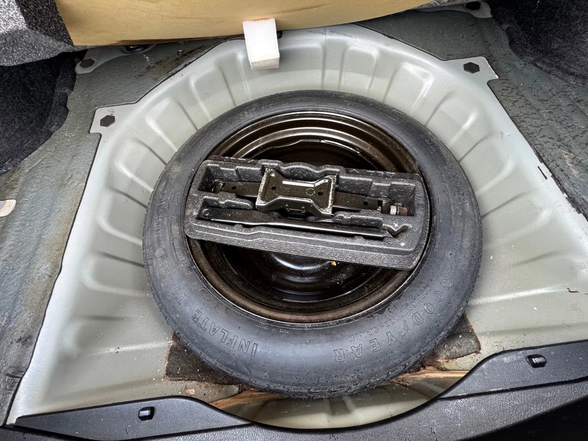 Used 2018 Nissan Maxima 3.5 SV image 25