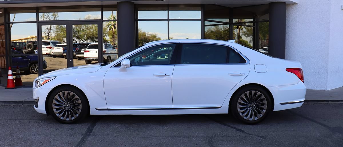 Used 2017 Genesis G90 3.3T Premium RWD image 8