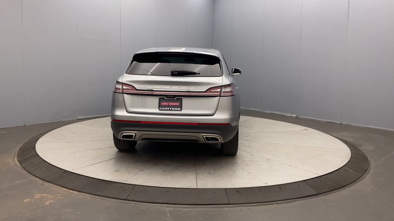 Used 2023 Lincoln Nautilus Reserve AWD/4WD image 4