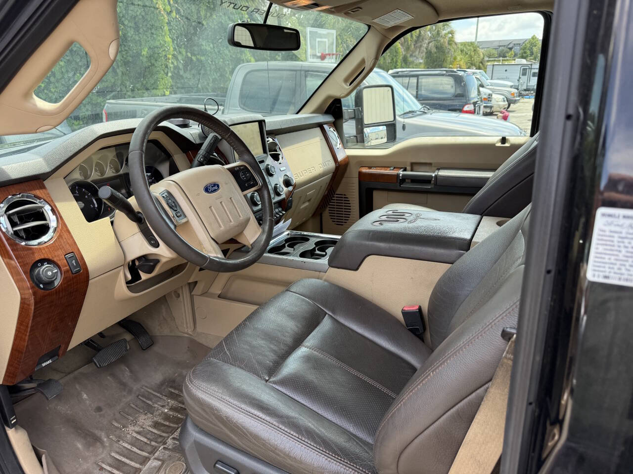 Used 2016 Ford F350 King Ranch AWD/4WD image 4