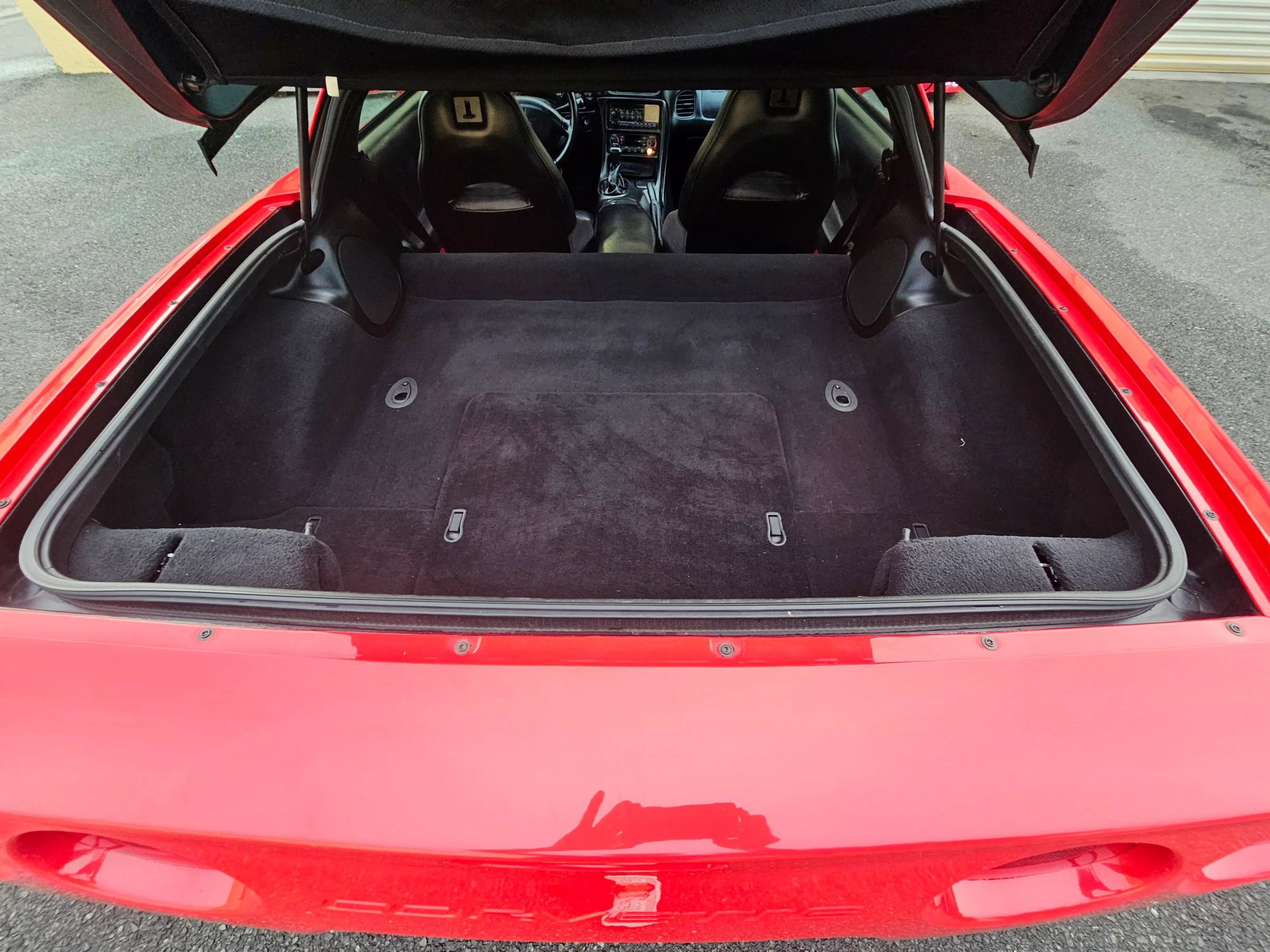 Used 2002 Chevrolet Corvette Coupe w/ Preferred Equipment Group2 RWD image 20