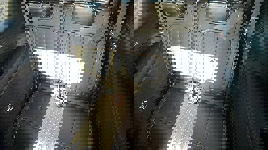 Used 2023 Jeep Grand Cherokee L Overland image 24