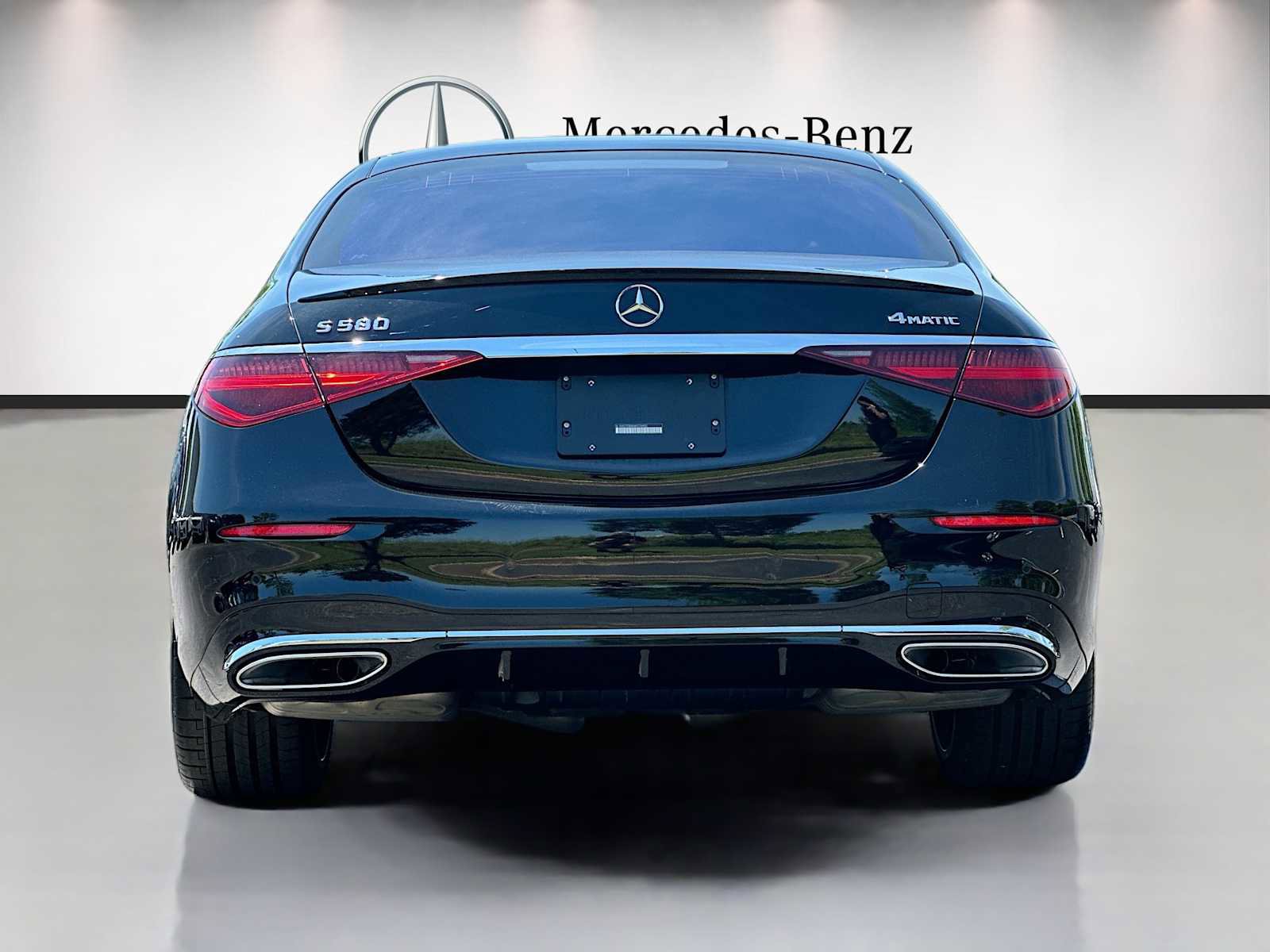 Used 2022 Mercedes-Benz S 580 4MATIC Sedan image 6