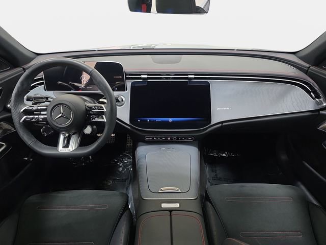 Used 2025 Mercedes-Benz E 53 AMG e 4MATIC Sedan image 10