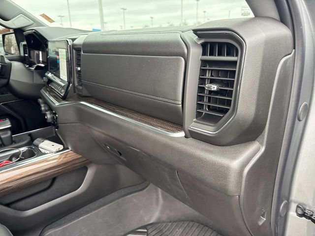 Used 2025 Chevrolet Silverado 1500 LT w/ All Star Edition Plus image 23