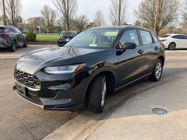 Used 2025 Honda HR-V LX image 7