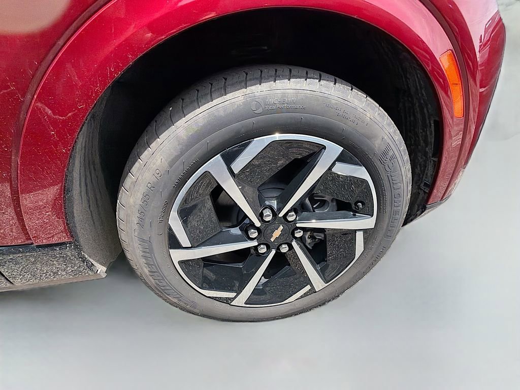 Used 2025 Chevrolet Equinox EV LT w/ Convenience Package FWD image 10