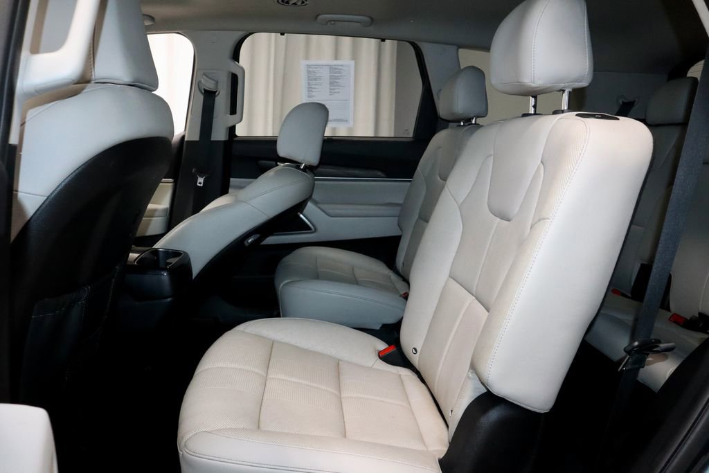 Used 2022 Kia Telluride EX w/ EX Premium Package image 23