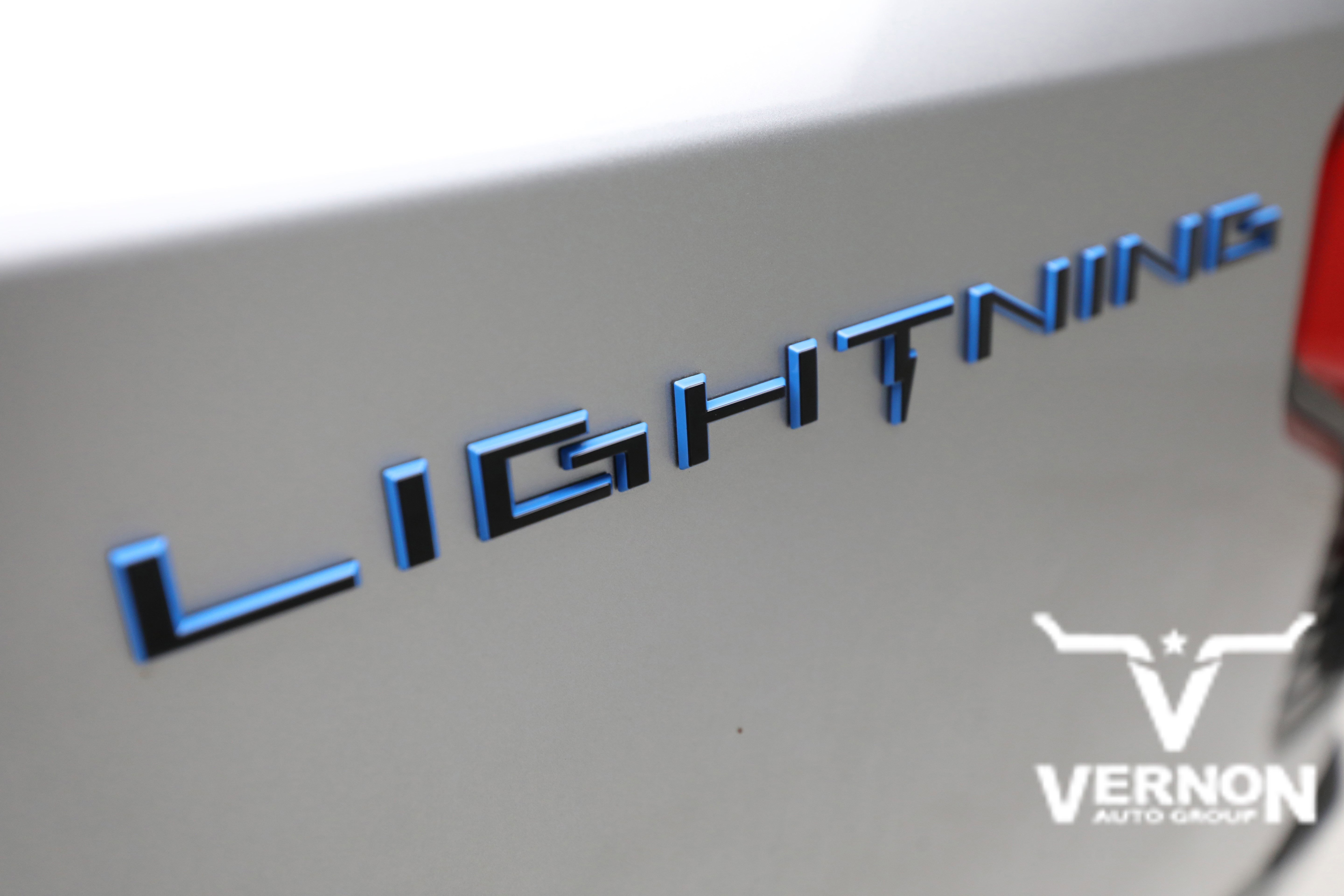 New 2025 Ford F150 Lightning Flash AWD/4WD image 35