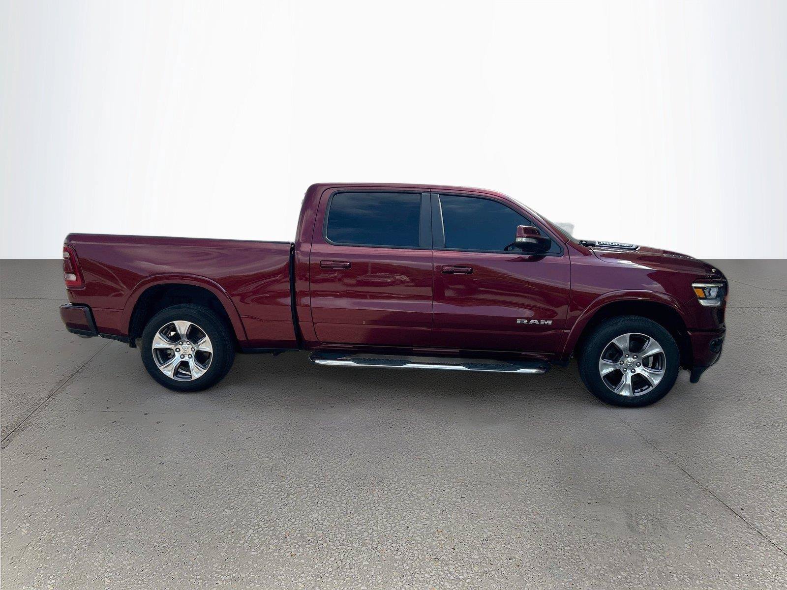 Used 2019 RAM 1500 Laramie w/ Sport Appearance Package AWD/4WD image 3